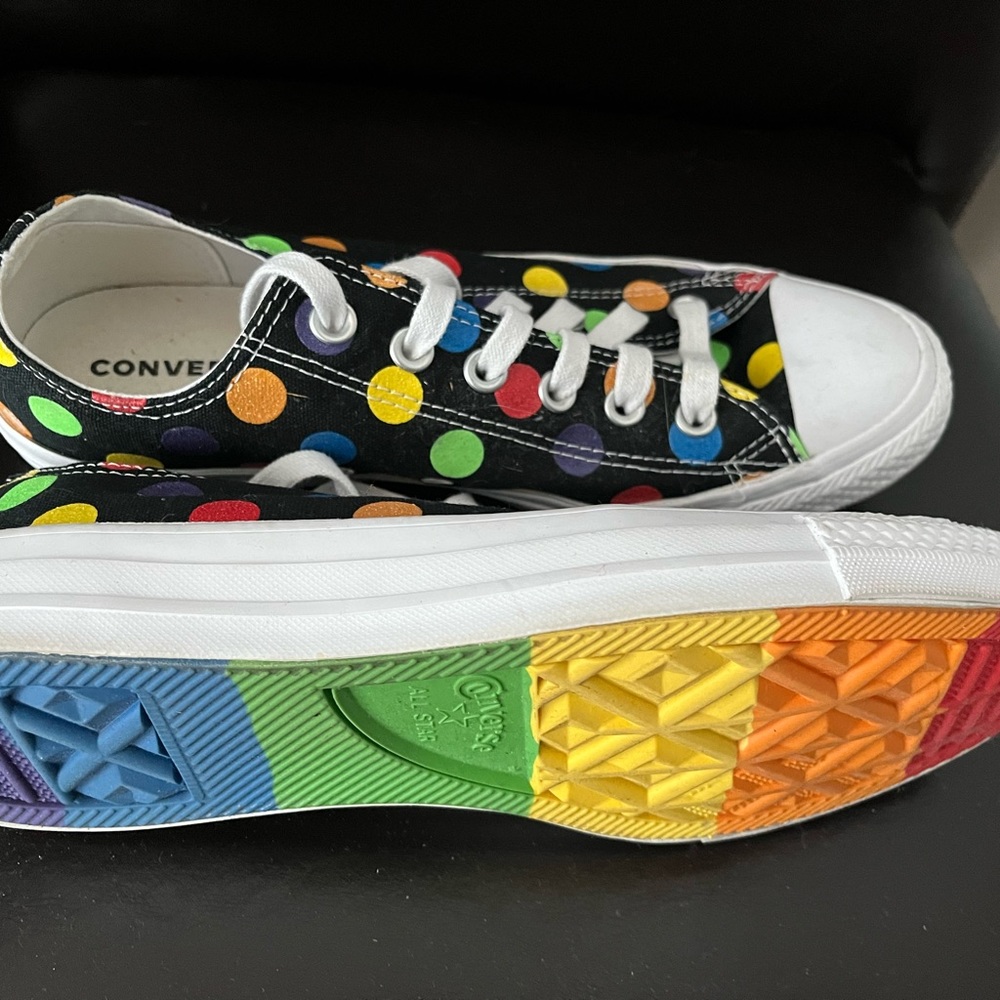 Converse Pride Women’s Chuck Taylor. Worn twice. Excellent condition. Size 9